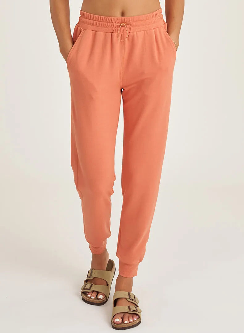 Comforted Bungee Waist Jogger